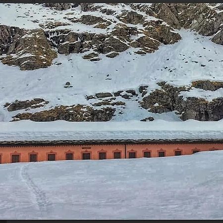 Rifugio Casa Di Caccia Villa Noasca Luaran gambar