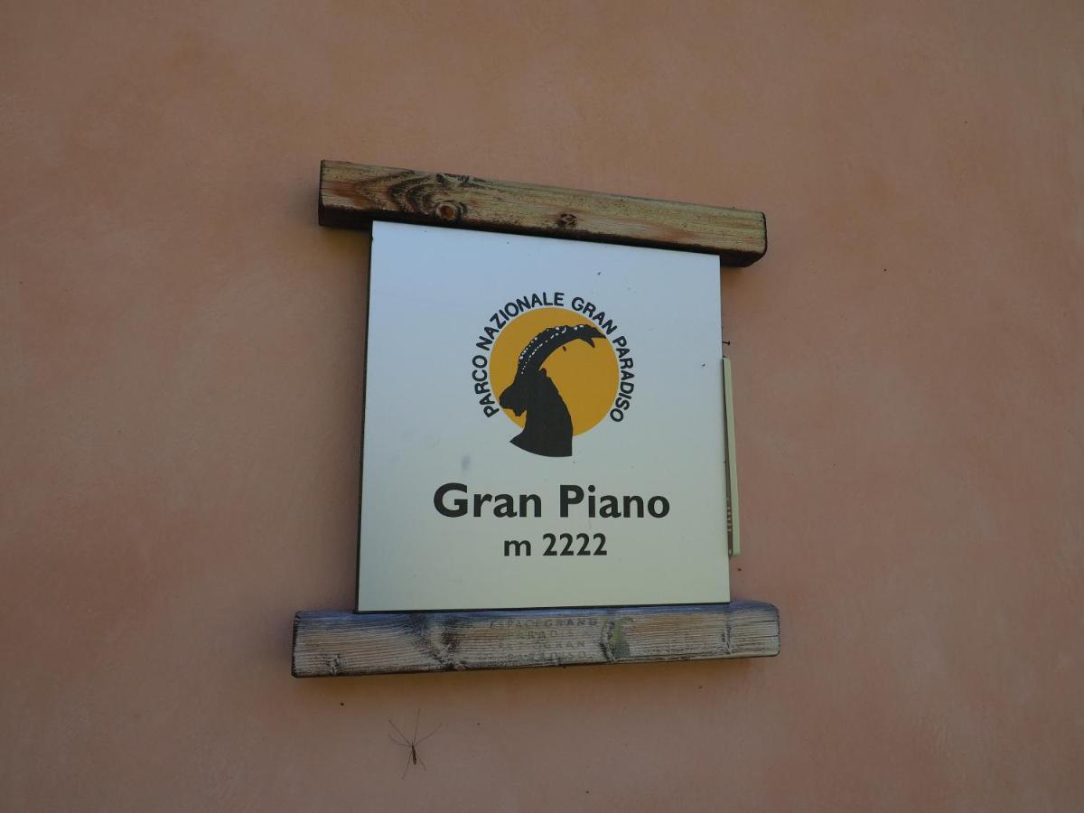 Rifugio Casa Di Caccia Villa Noasca Luaran gambar