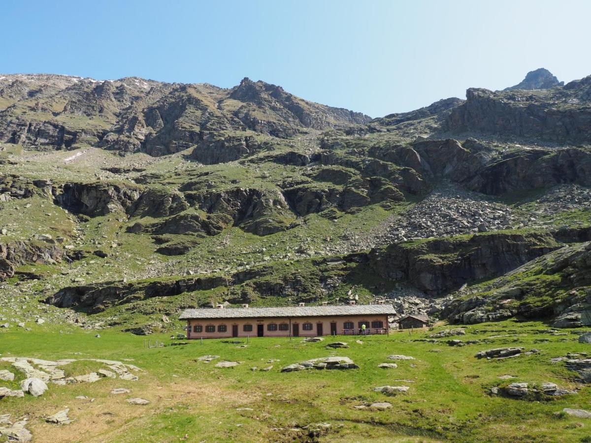 Rifugio Casa Di Caccia Villa Noasca Luaran gambar