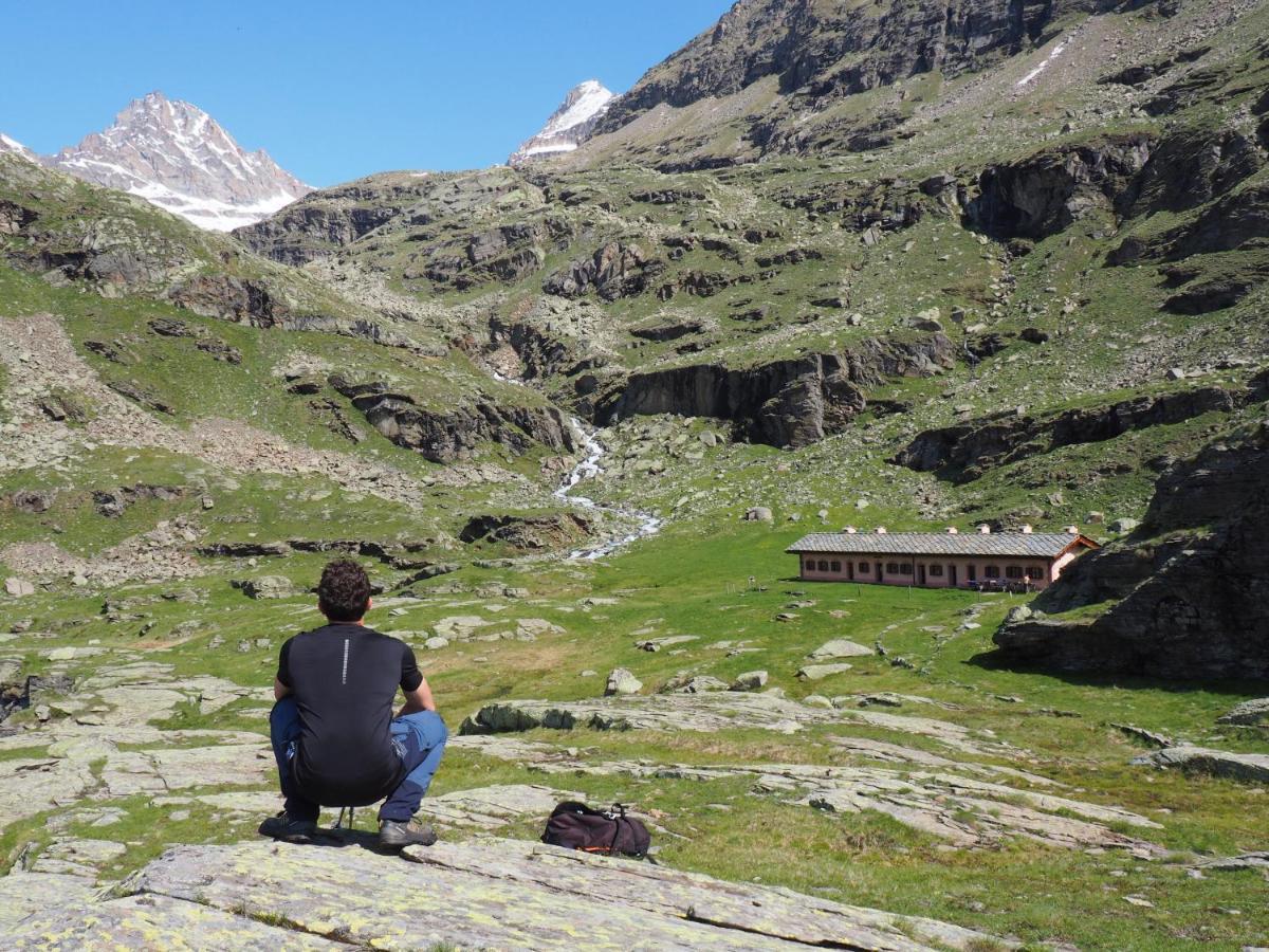 Rifugio Casa Di Caccia Villa Noasca Luaran gambar