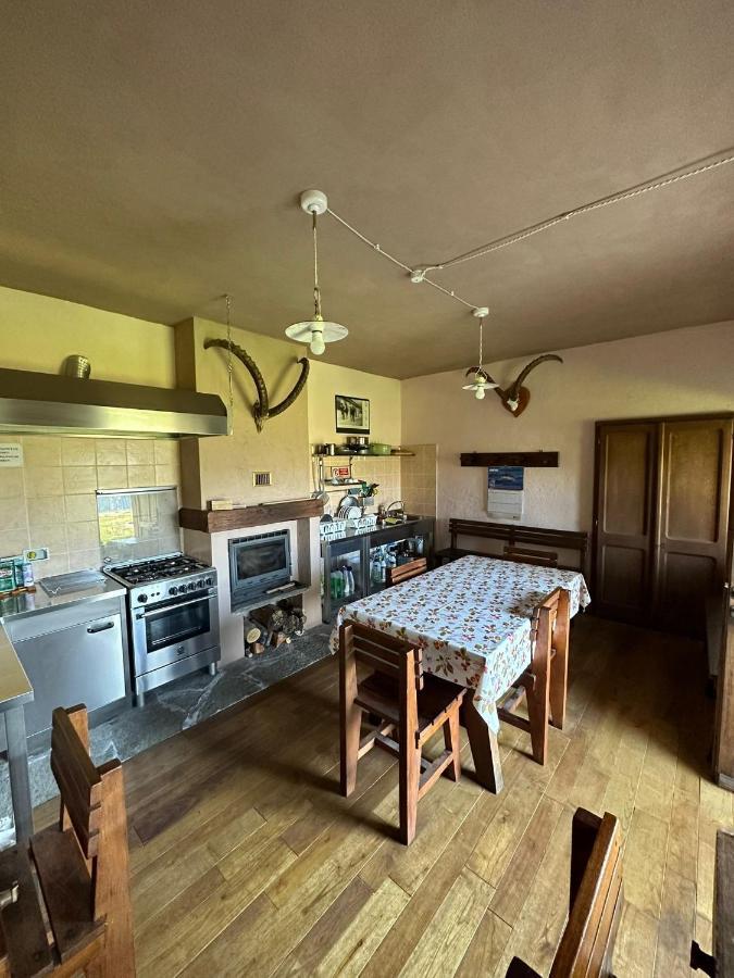Rifugio Casa Di Caccia Villa Noasca Luaran gambar